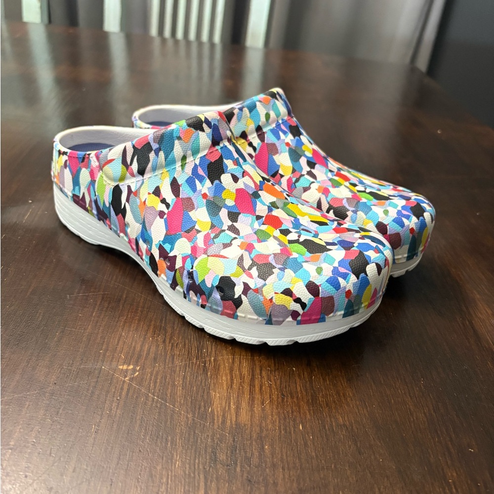 Dansko Kane rubber clogs size 39